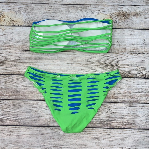 Two piece bikini - Picture 5 of 7